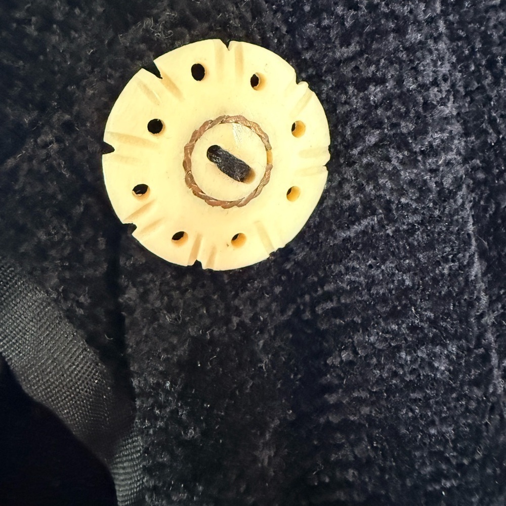 Vintage Black Chenille tapestry patchwork Jacket beaded leaves carved buttons XL - Picture 9 of 11